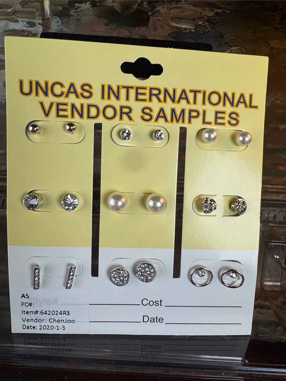 0785-Uncas International Vendor Samples Earring Set - Yellow & White‎